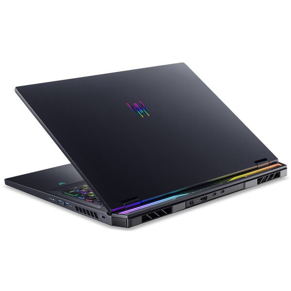 Deuxième image deAcer Predator Helios 18 PH18-72-97DT